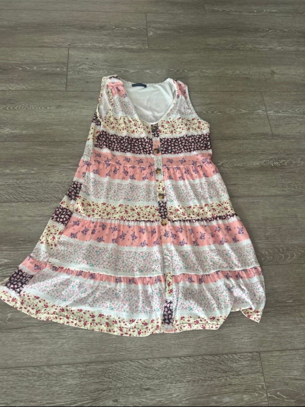 Women’s Pink Floral Tiered Button-Front Dress